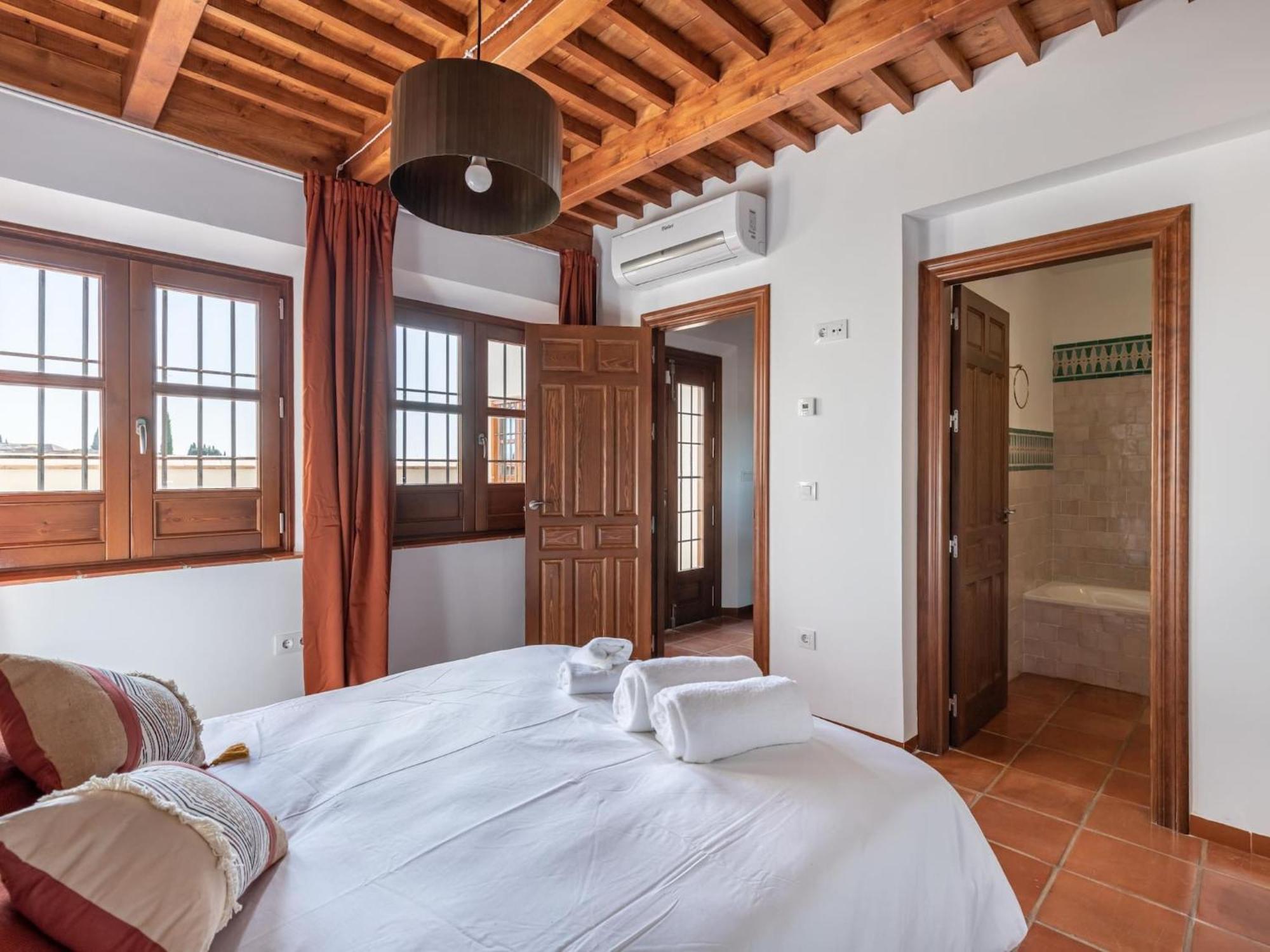 Luxury Alhambra Penthouse Collection Sacromonte Villa Granada Exterior photo